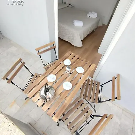 White Caves Apartment